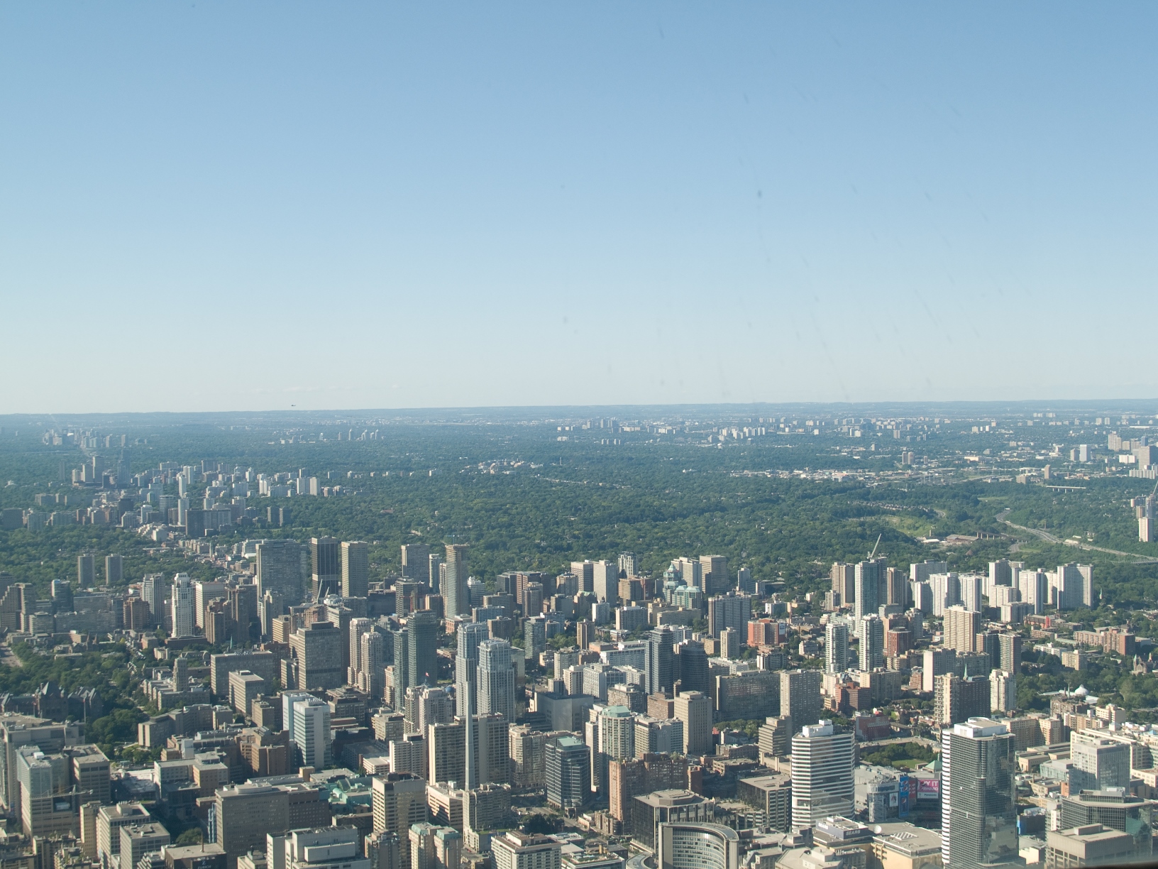 toronto skyline from the top of the cn tower